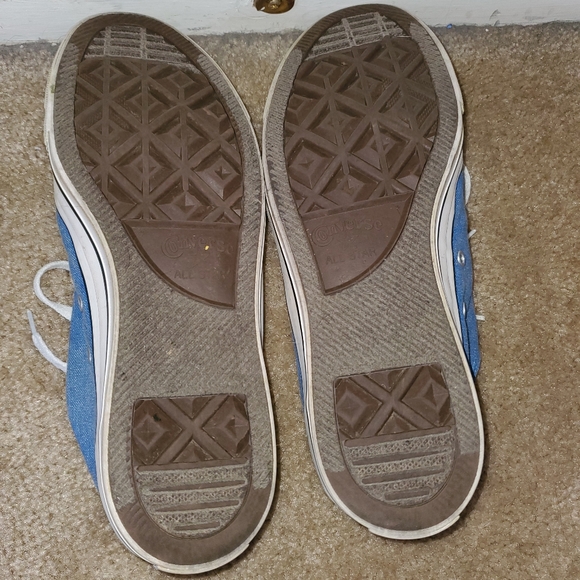 Converse - Picture 2 of 7